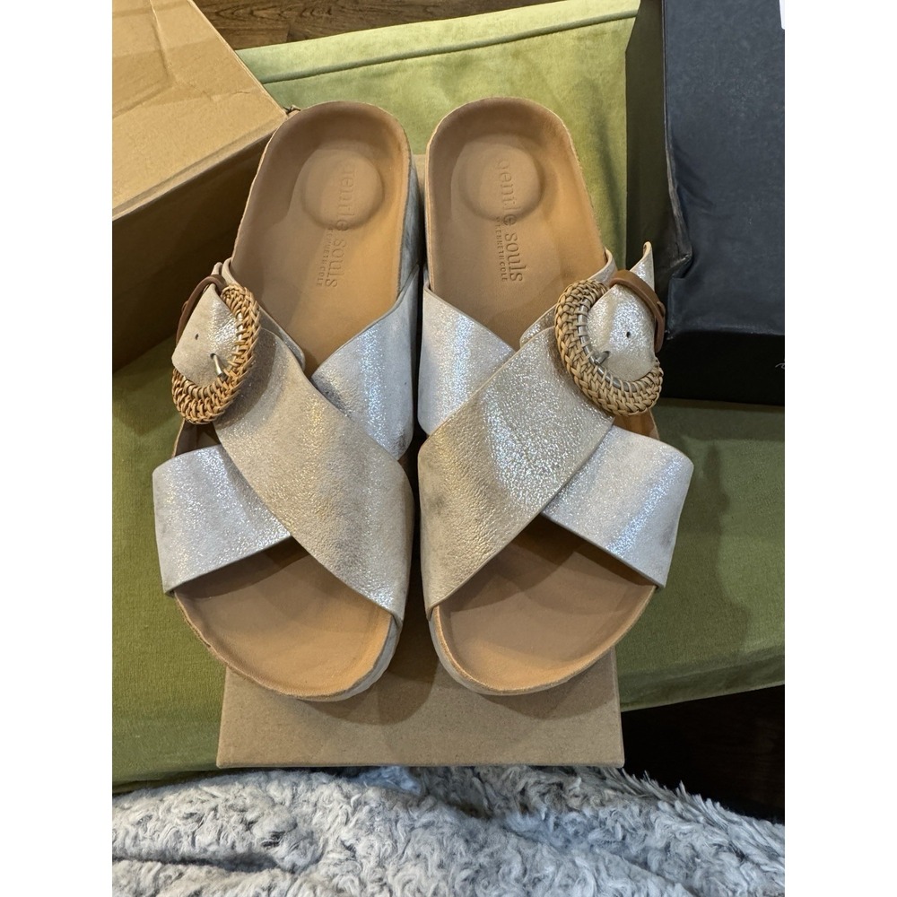 Gentle Souls by Kenneth Cole Louisa X Band Metallic Combo Platform Size 8.5 - Picture 2 of 11